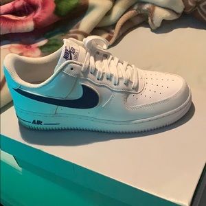 I have a pair of semi used Nike Air Force 1